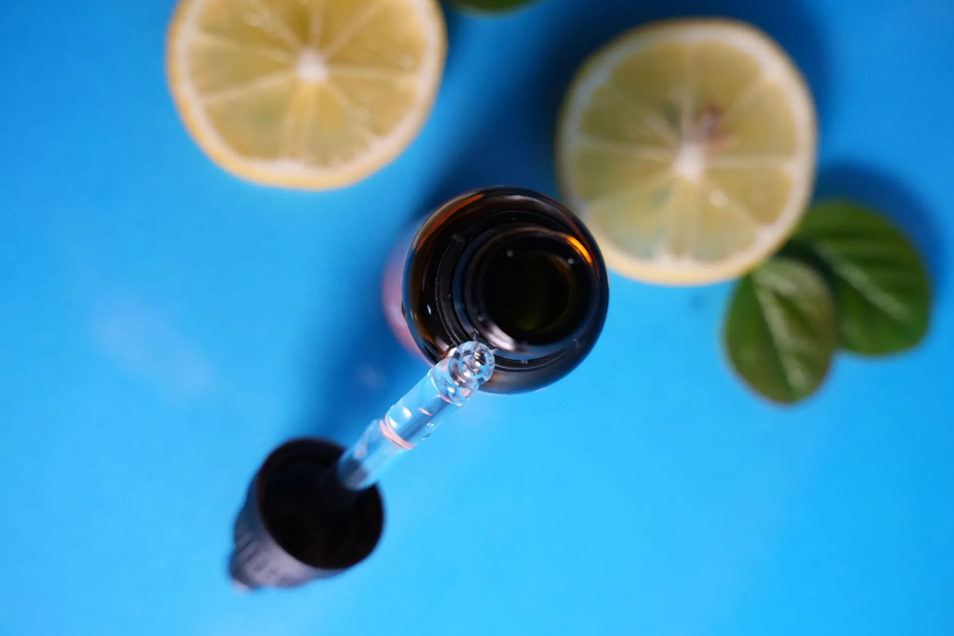 酒店客房布草配置方案：从床单被套到浴巾枕套的标准化搭配建议